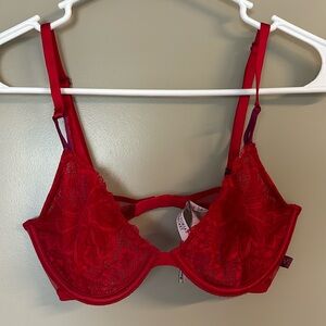 Victoria’s Secret Unlined Demi Red Lace 32D